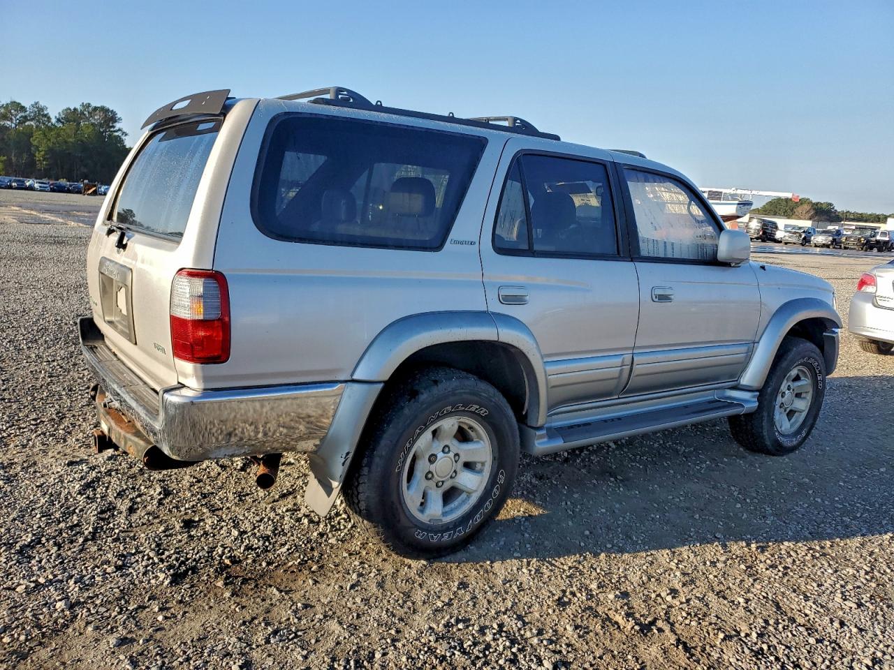 1997 TOYOTA 4RUNNER LIMITED photo 3