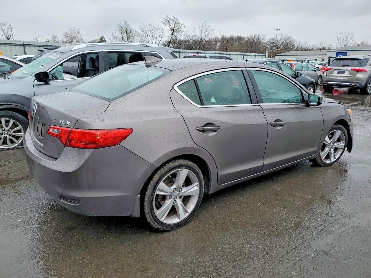 2014 ACURA ILX 20 PREMIUM photo 3