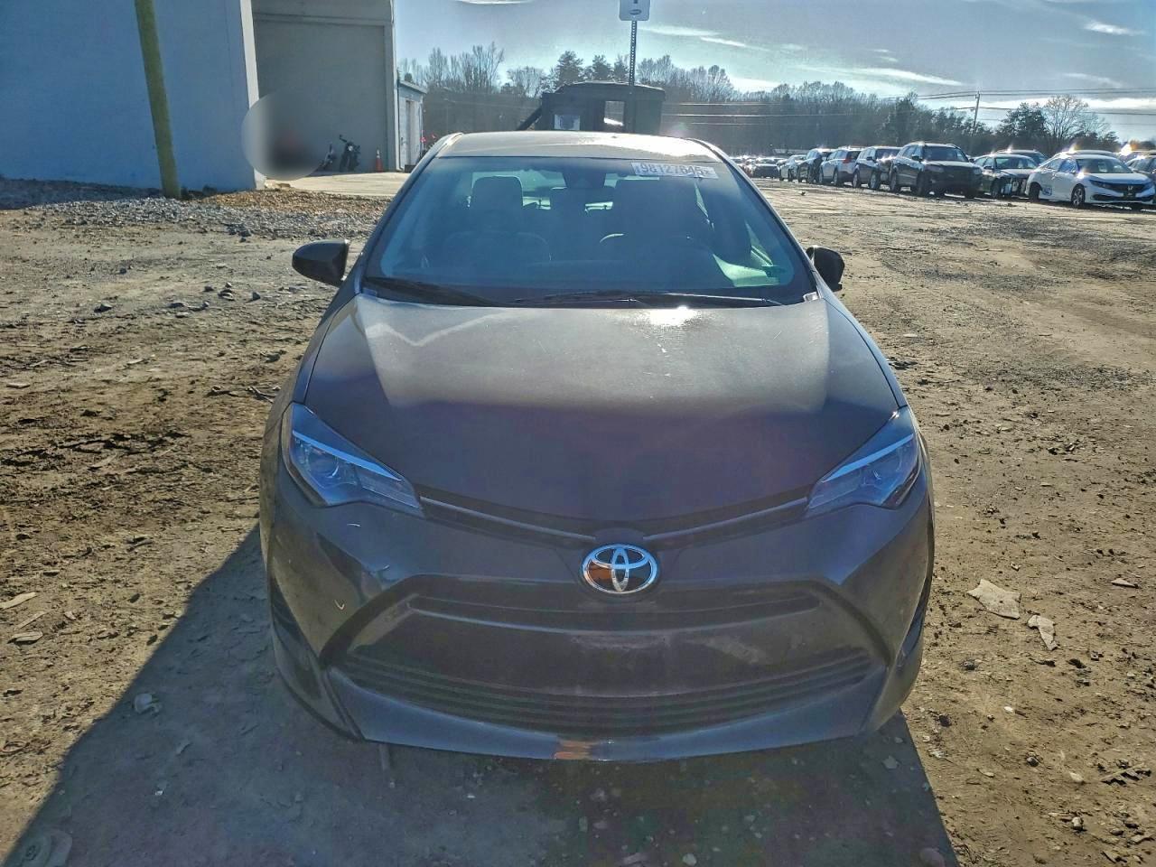 2018 TOYOTA COROLLA L photo 13