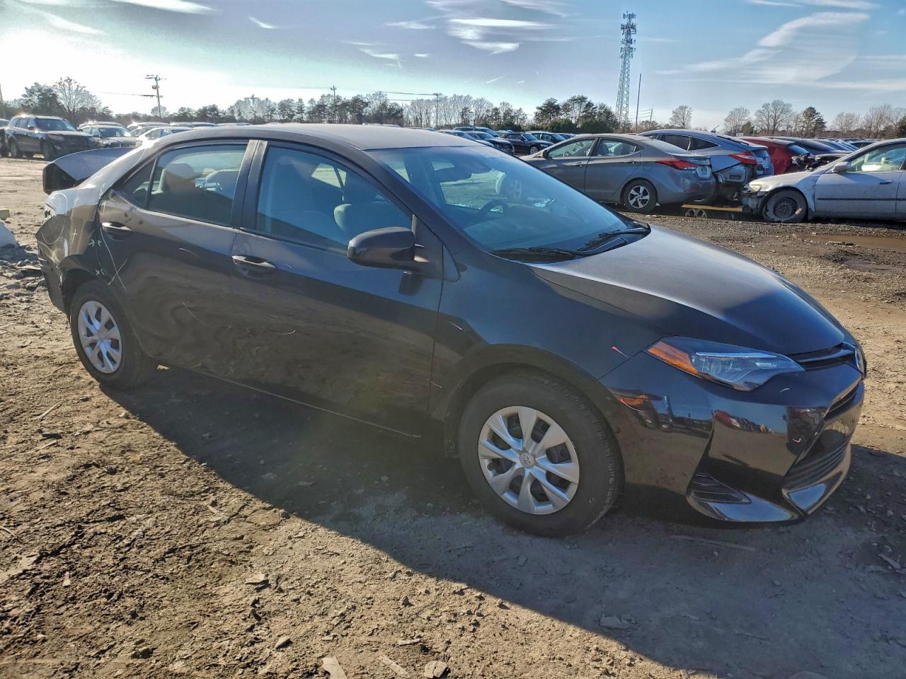 2018 TOYOTA COROLLA L photo 10