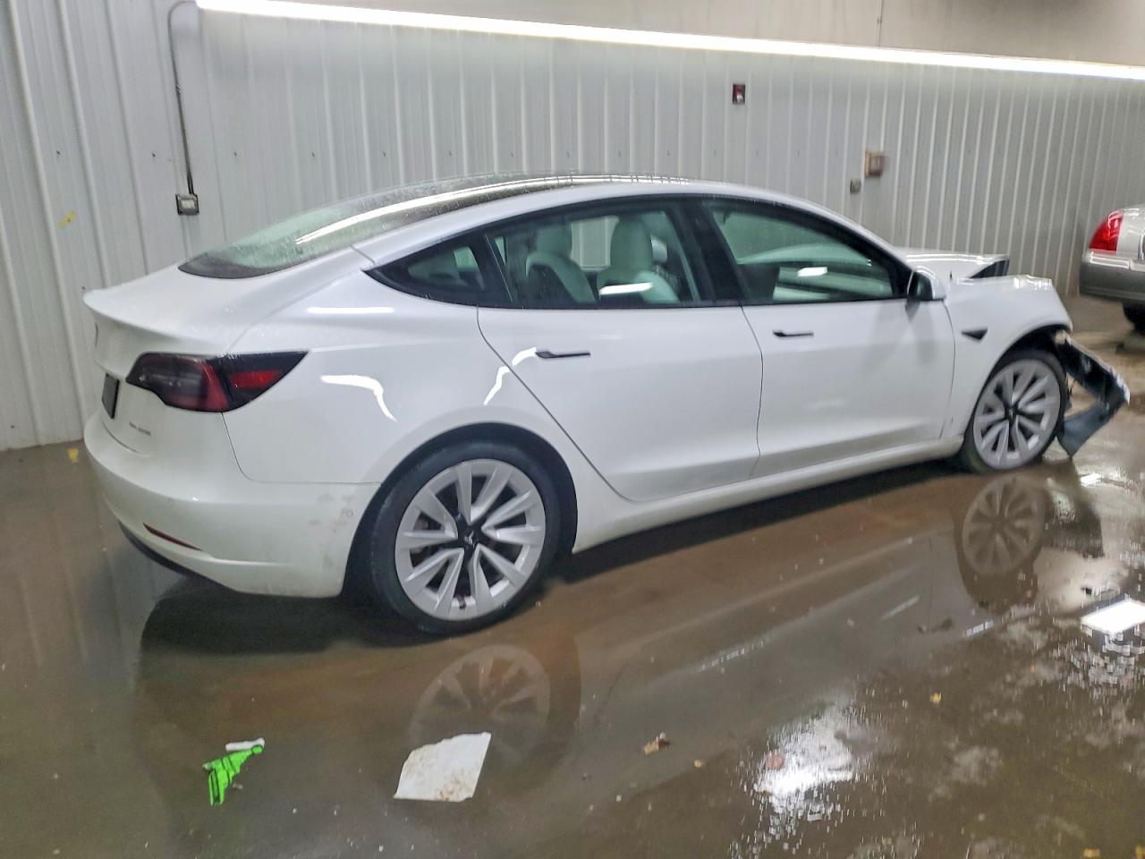 2021 TESLA MODEL 3 photo 3