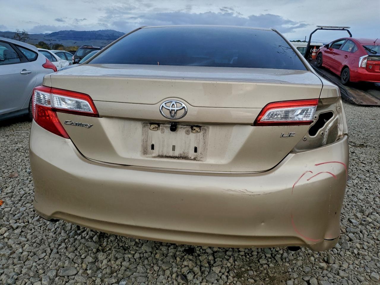 2012 TOYOTA CAMRY BASE photo 6