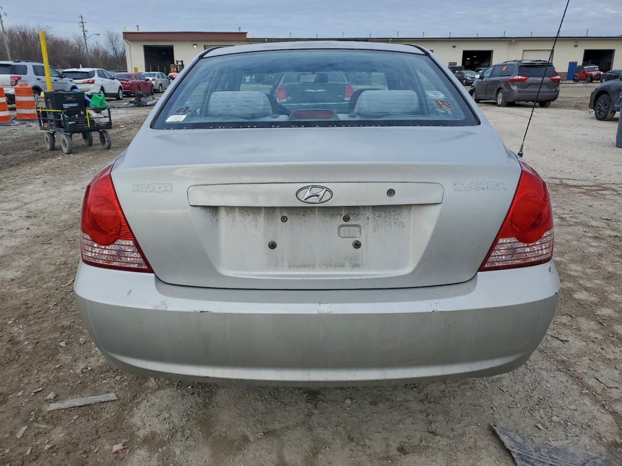 2006 HYUNDAI ELANTRA GLS photo 6