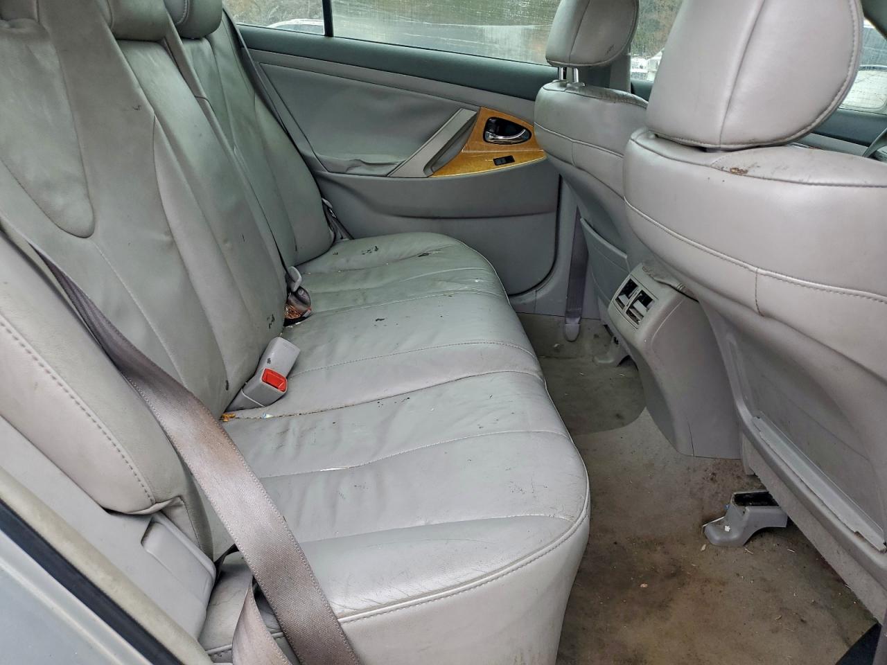 2007 TOYOTA CAMRY LE photo 10