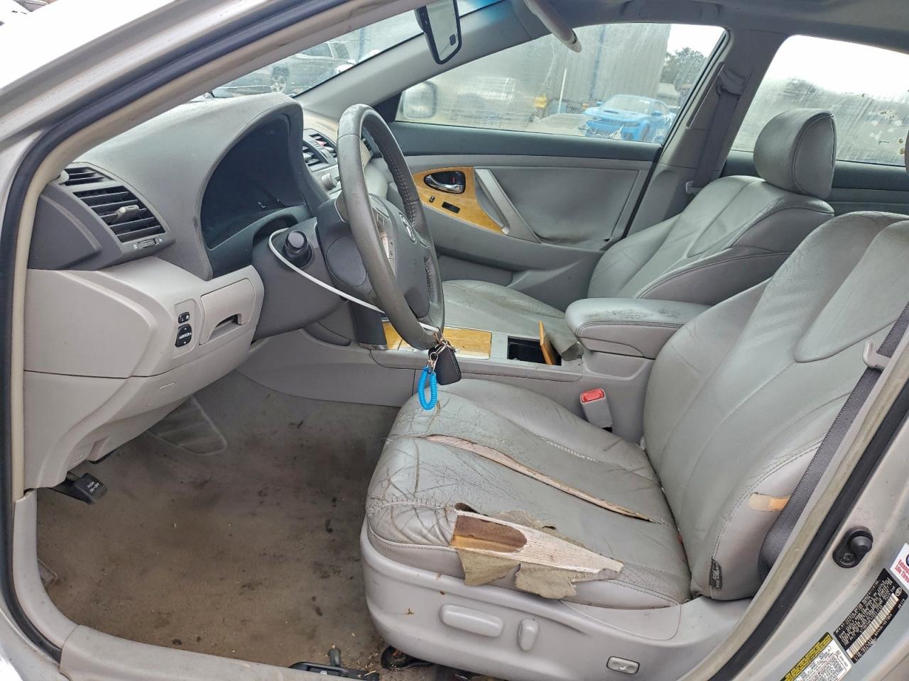2007 TOYOTA CAMRY LE photo 7