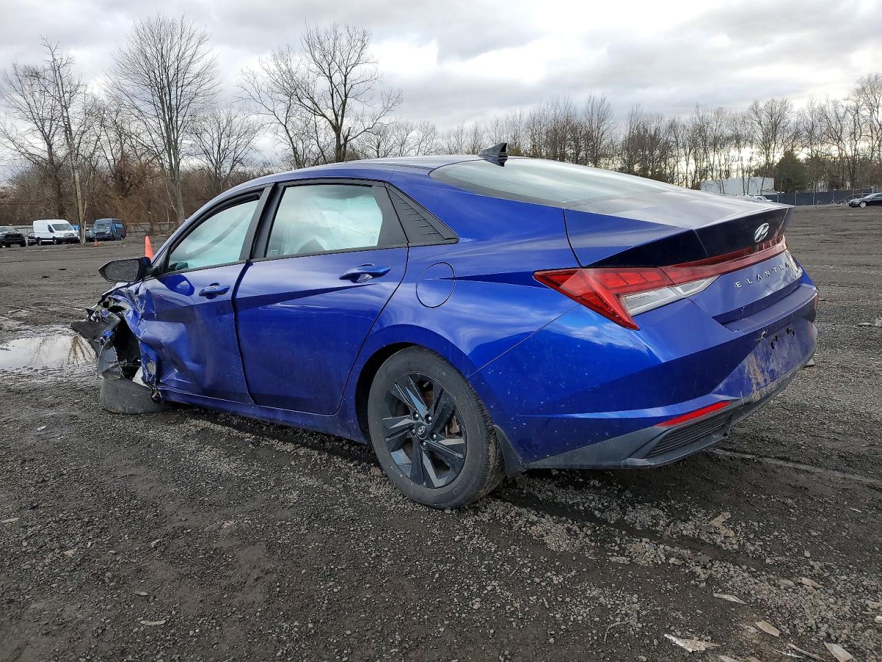 2023 HYUNDAI ELANTRA BLUE photo 2
