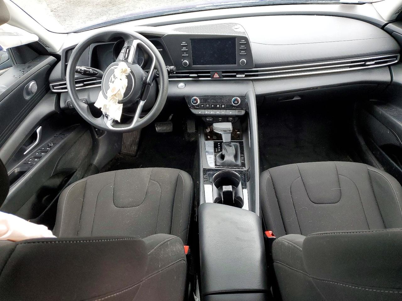 2023 HYUNDAI ELANTRA BLUE photo 8