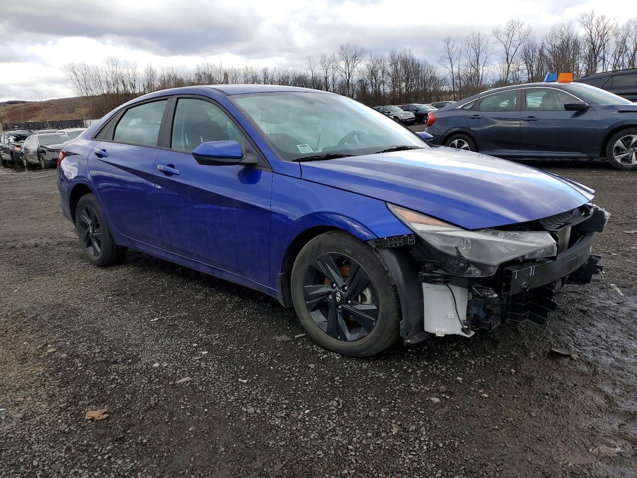 2023 HYUNDAI ELANTRA BLUE photo 4