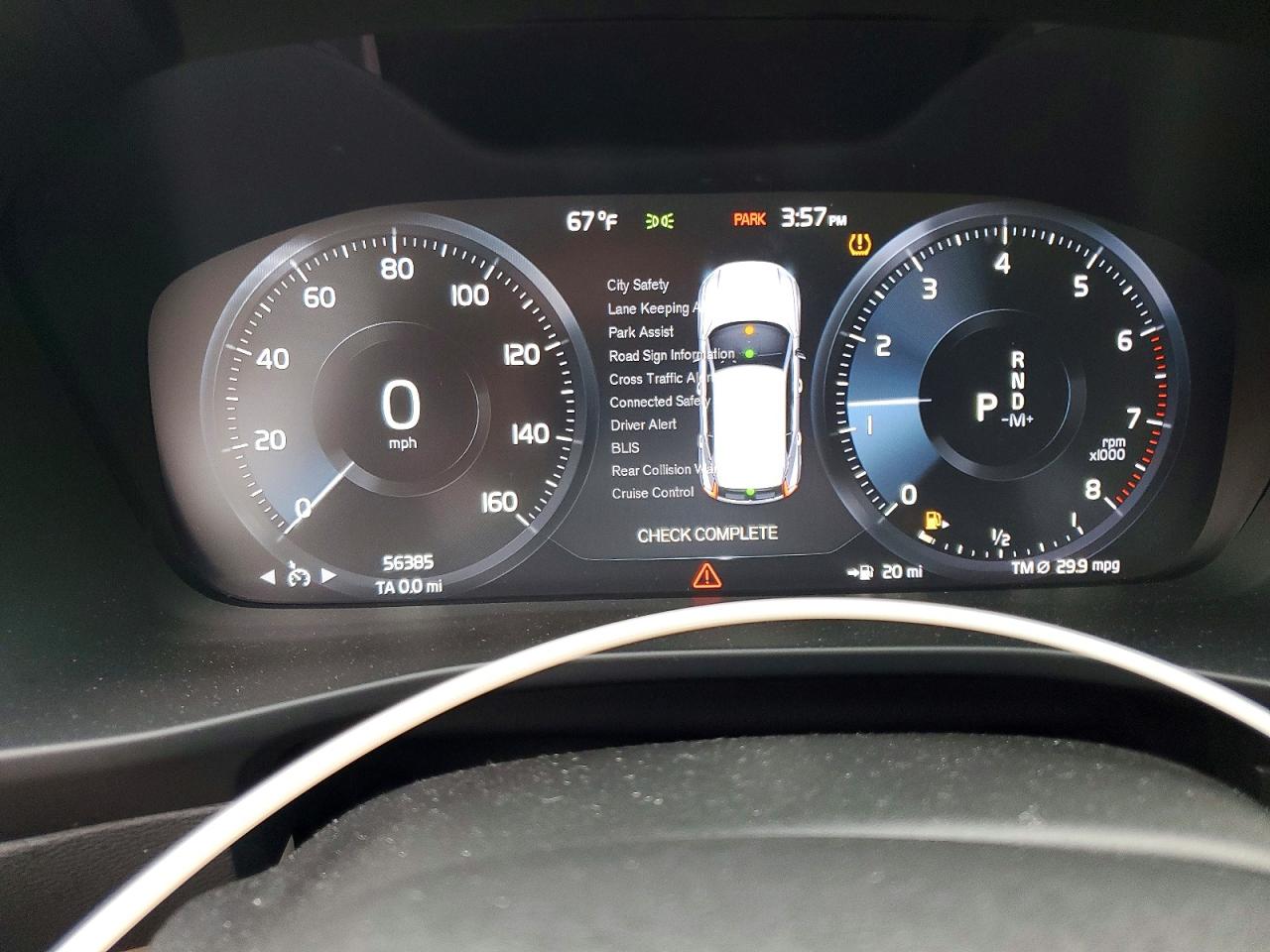 2021 VOLVO XC40 T4 MOMENTUM photo 9