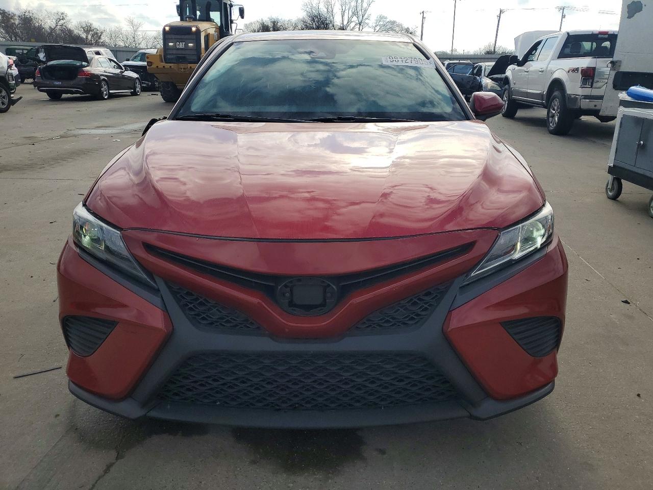 2021 TOYOTA CAMRY SE photo 5