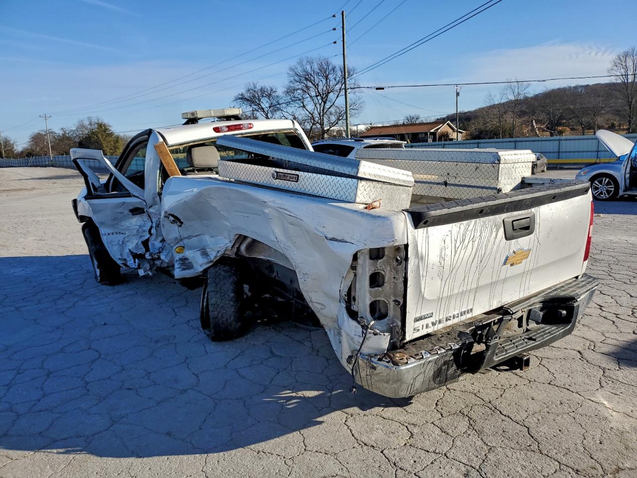 2009 CHEVROLET SILVERADO C1500 photo 2
