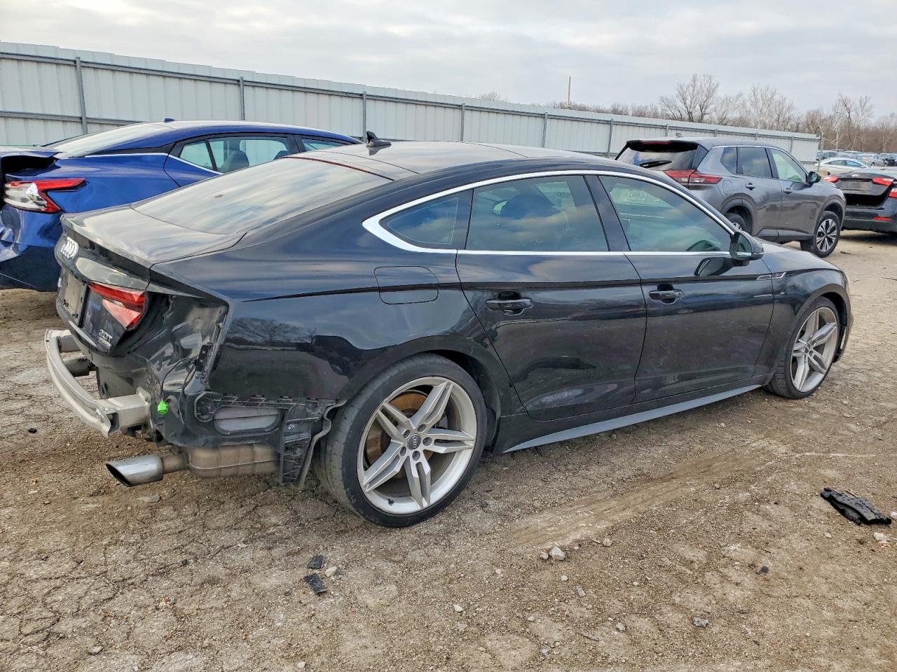 2018 AUDI A5 photo 3