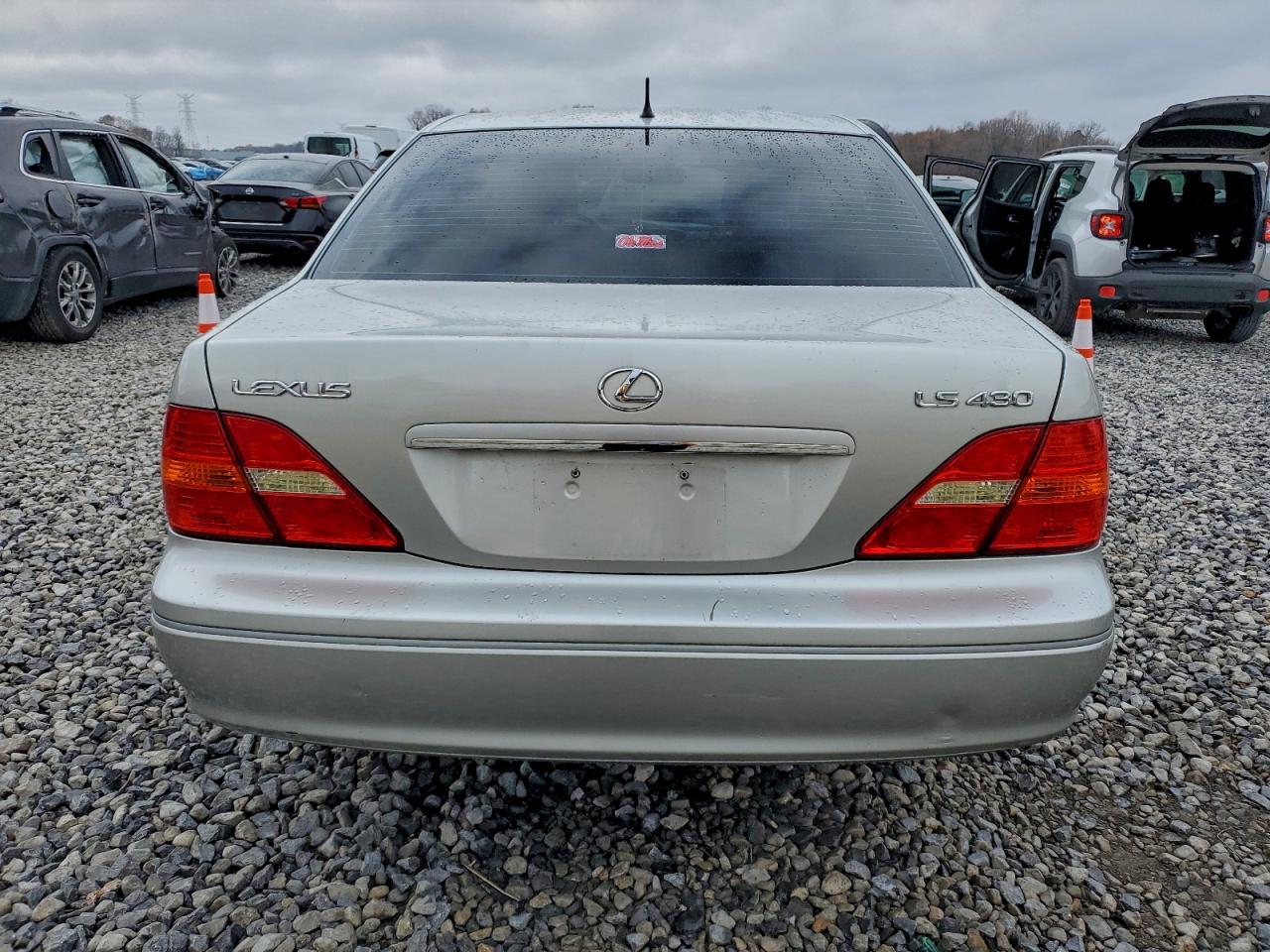2001 LEXUS LS 430 photo 6