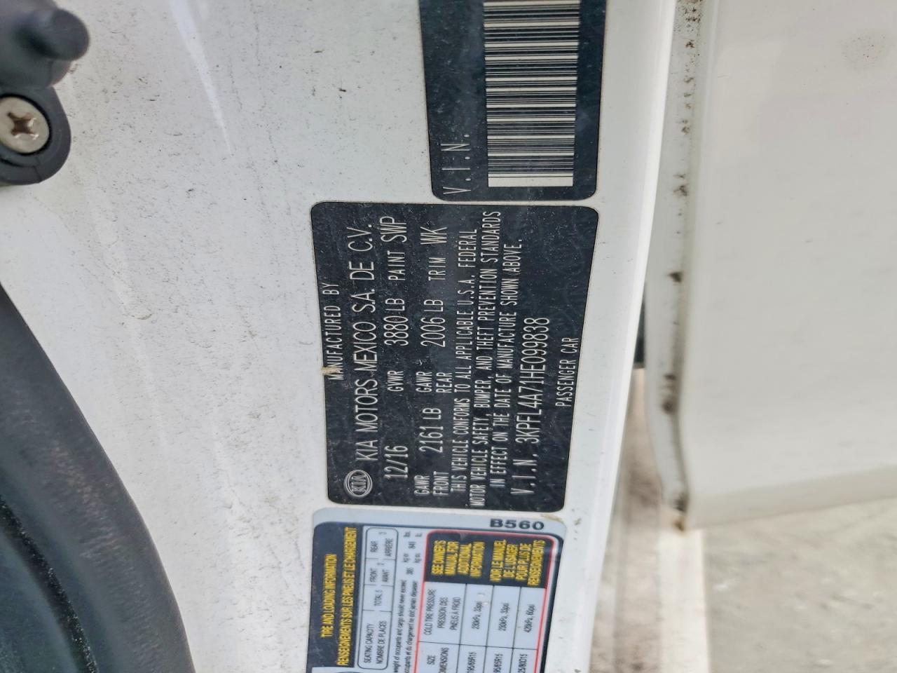 2017 KIA FORTE LX photo 13