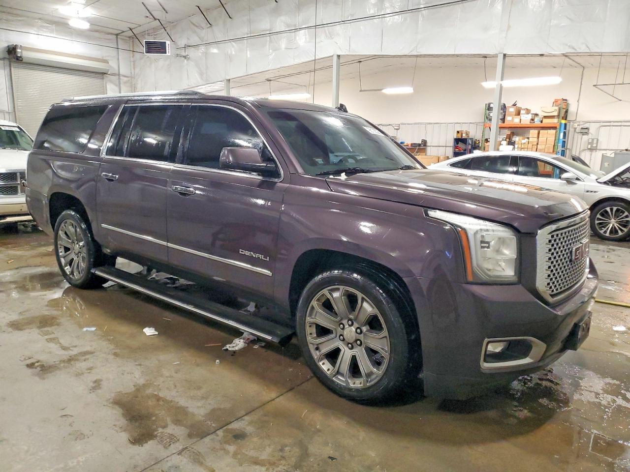 2015 GMC YUKON XL DENALI photo 4