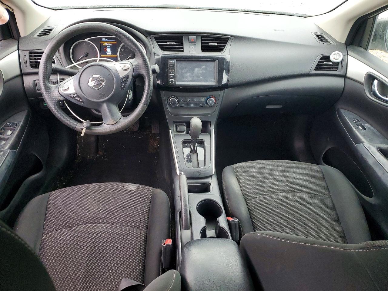 2019 NISSAN SENTRA S photo 8