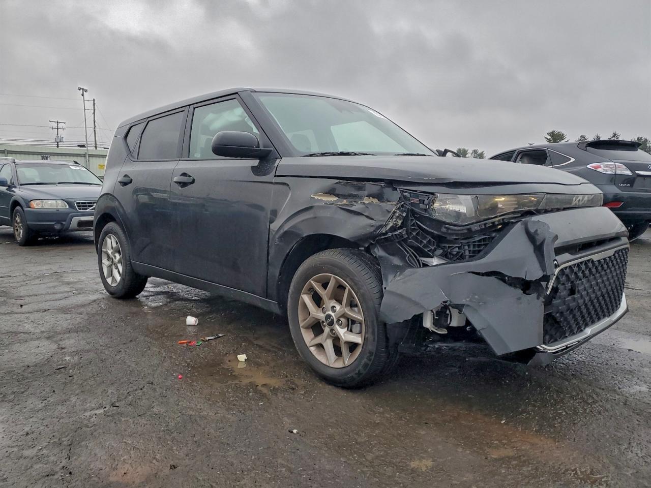 2025 KIA SOUL LX photo 4