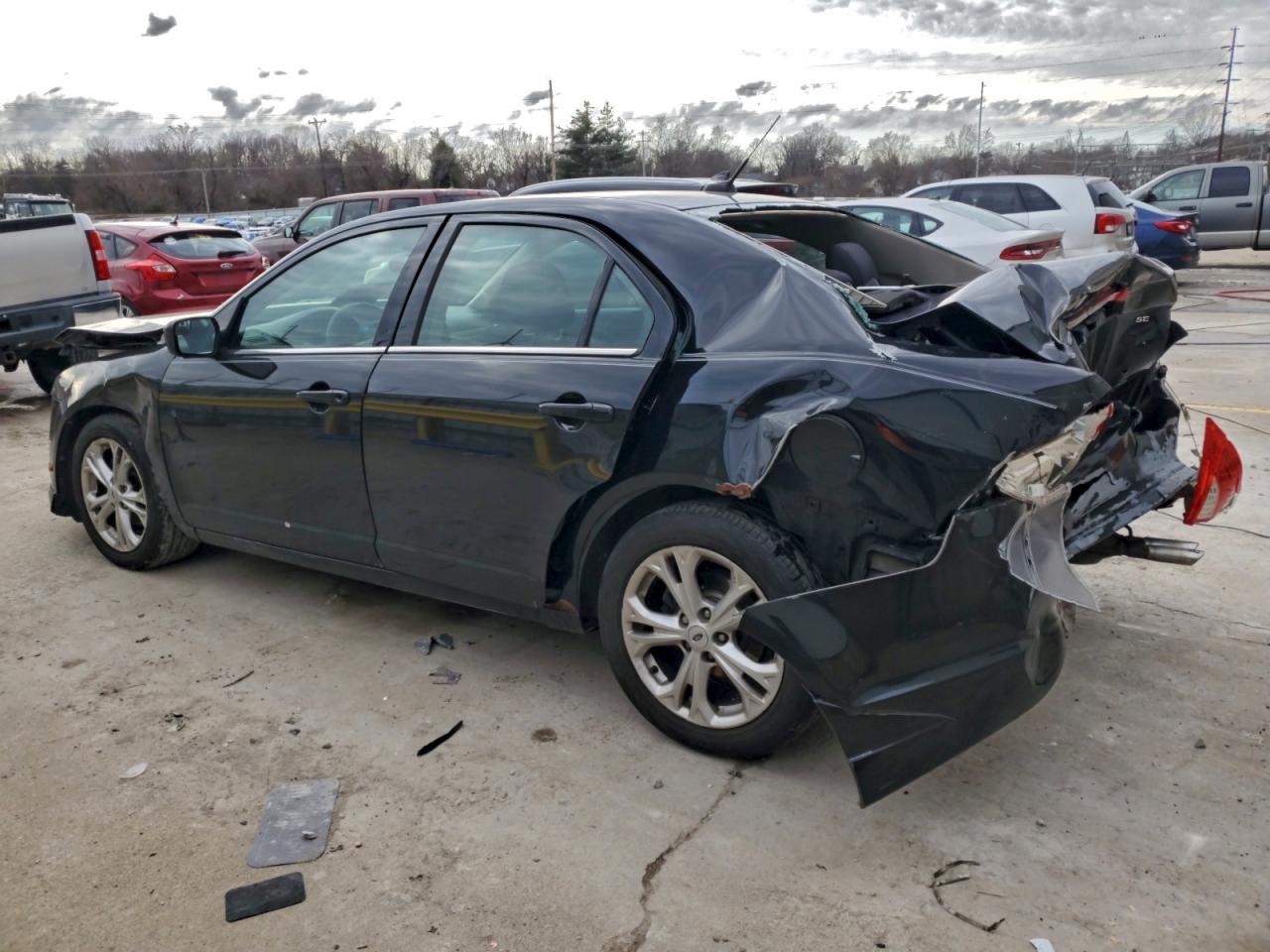 2012 FORD FUSION SE photo 2