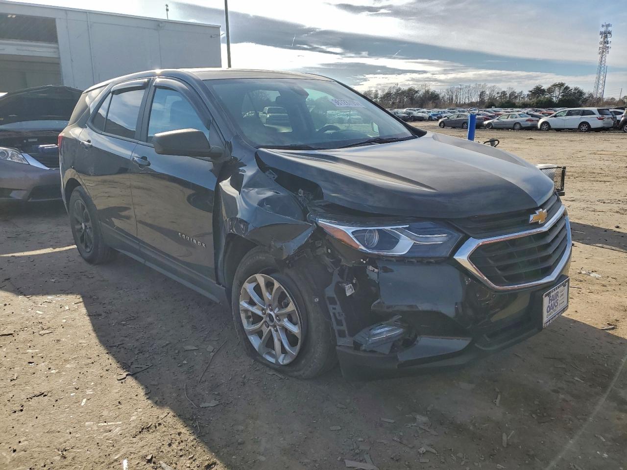 2021 CHEVROLET EQUINOX LS photo 4