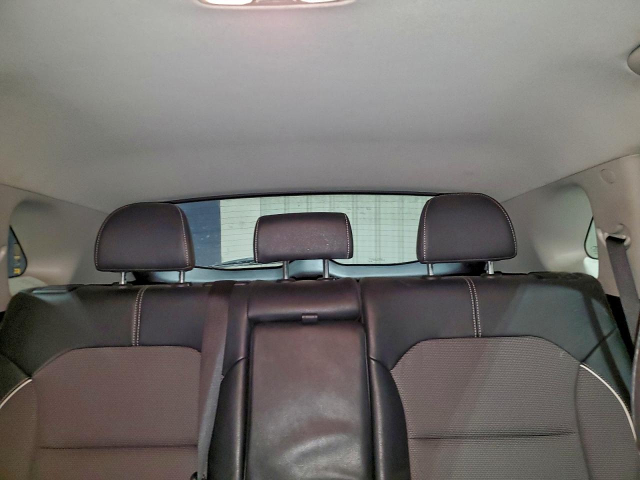 2022 KIA NIRO S photo 10