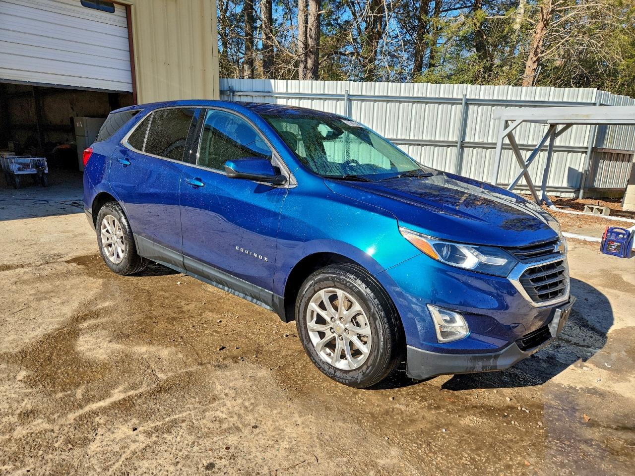 2020 CHEVROLET EQUINOX LT photo 4