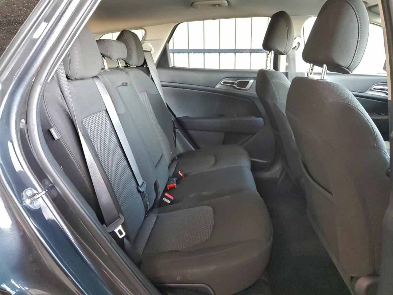 2025 KIA SPORTAGE LX photo 11
