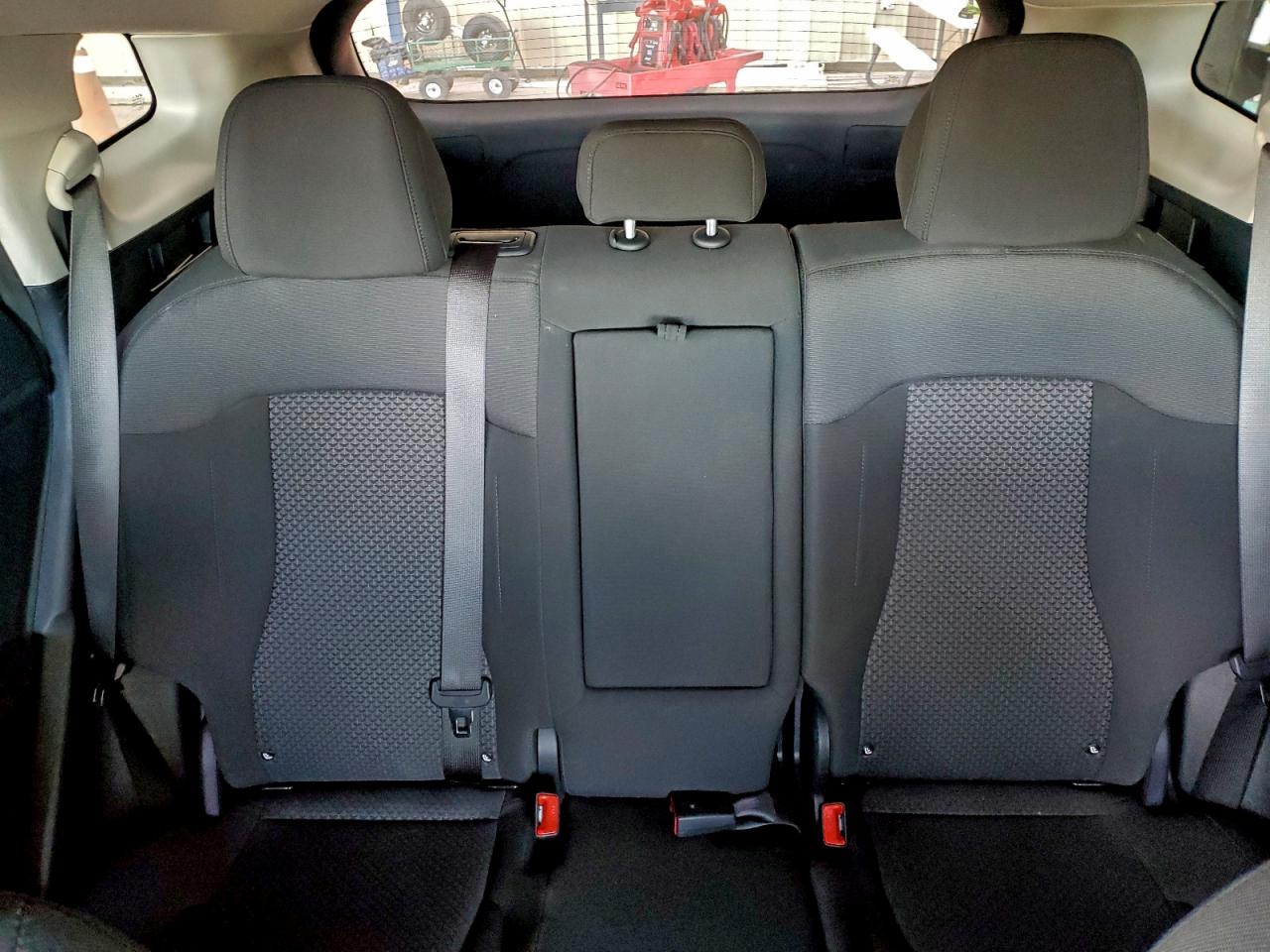 2025 KIA SPORTAGE LX photo 10