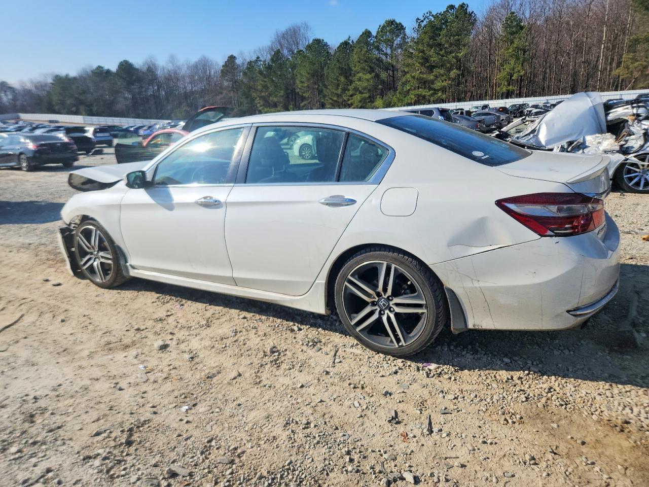 2016 HONDA ACCORD SPORT photo 2