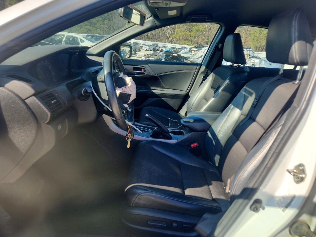 2016 HONDA ACCORD SPORT photo 7