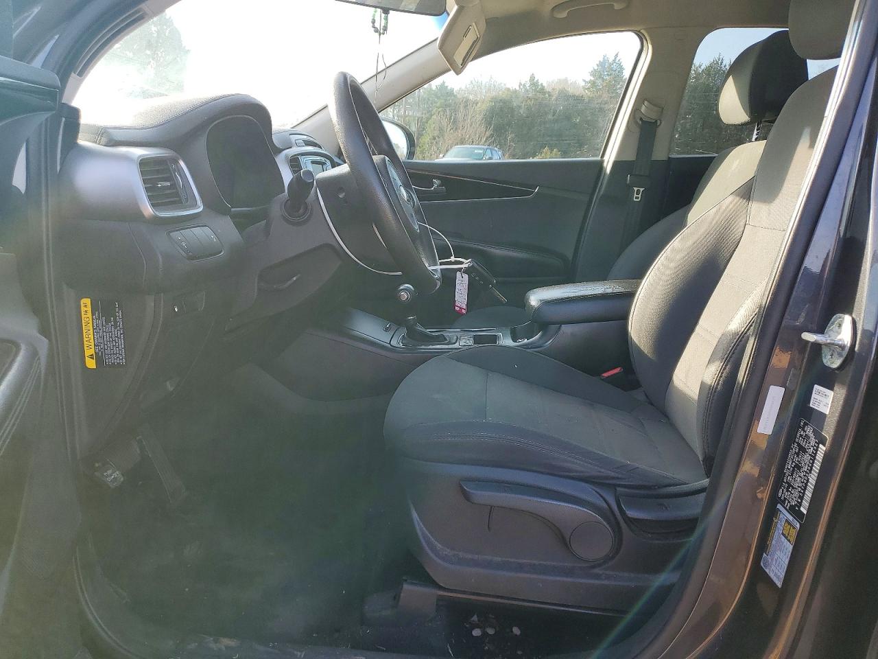 2016 KIA SORENTO LX photo 7