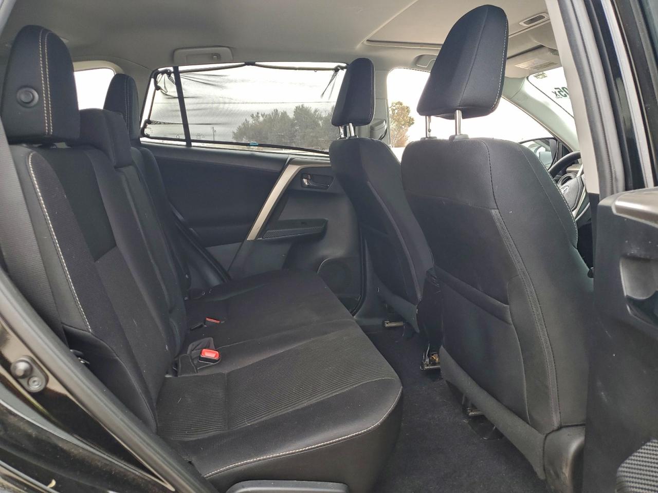 2014 TOYOTA RAV4 XLE photo 41
