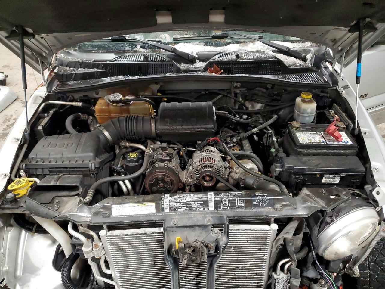 2002 JEEP LIBERTY LIMITED photo 12