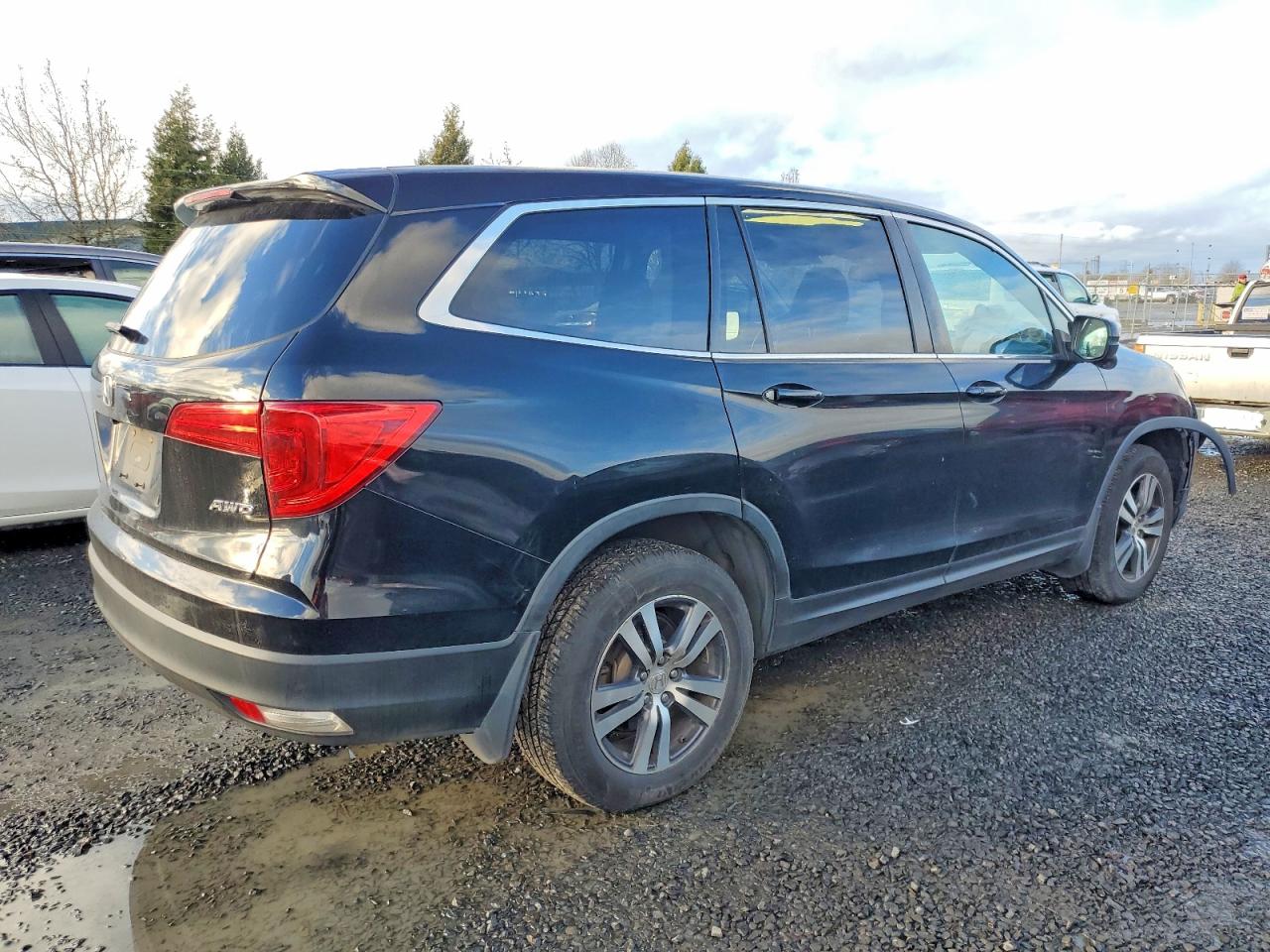 2016 HONDA PILOT EXL photo 3