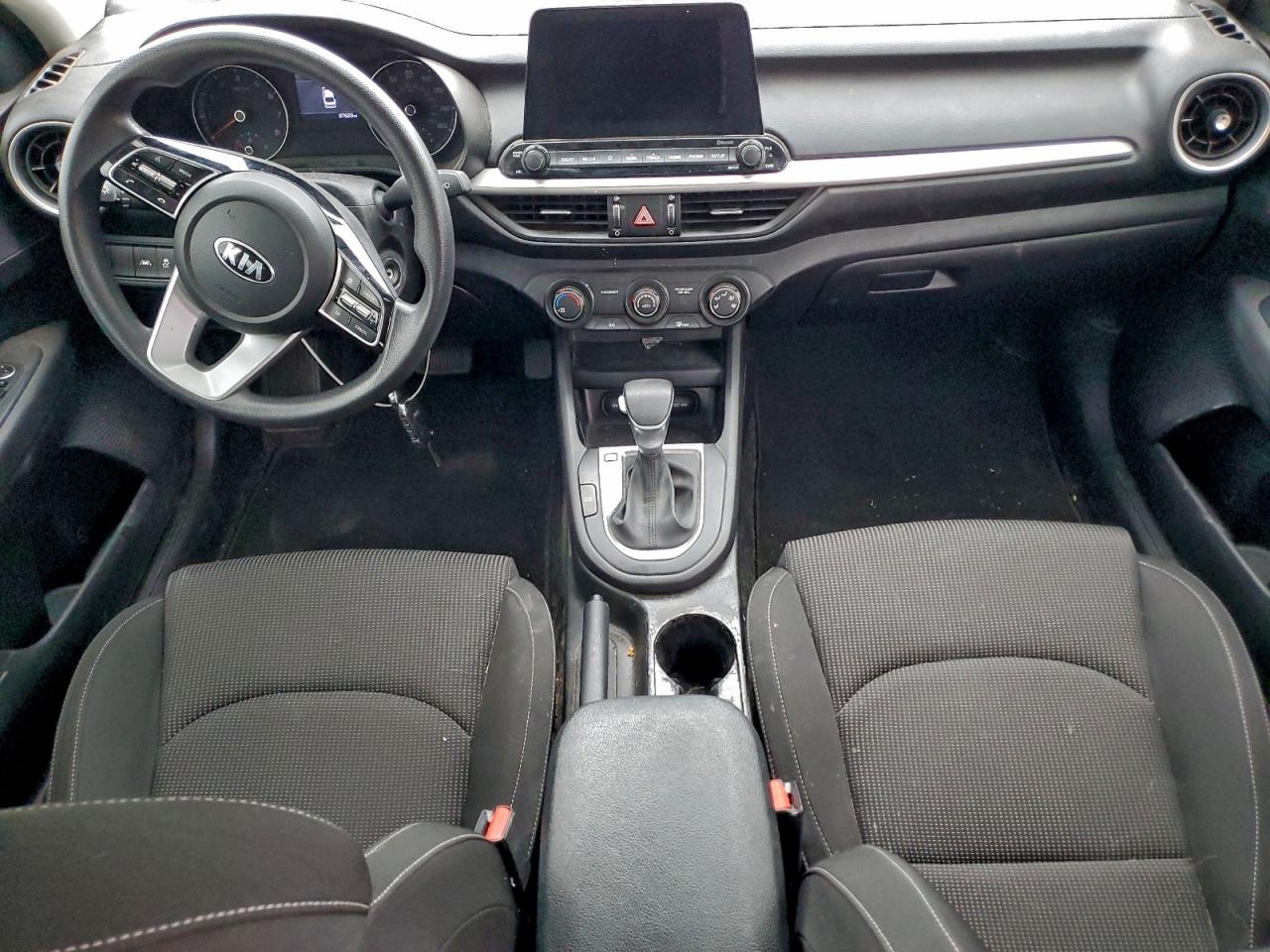2020 KIA FORTE FE photo 8