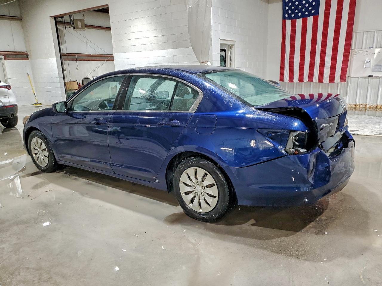 2010 HONDA ACCORD LX photo 2
