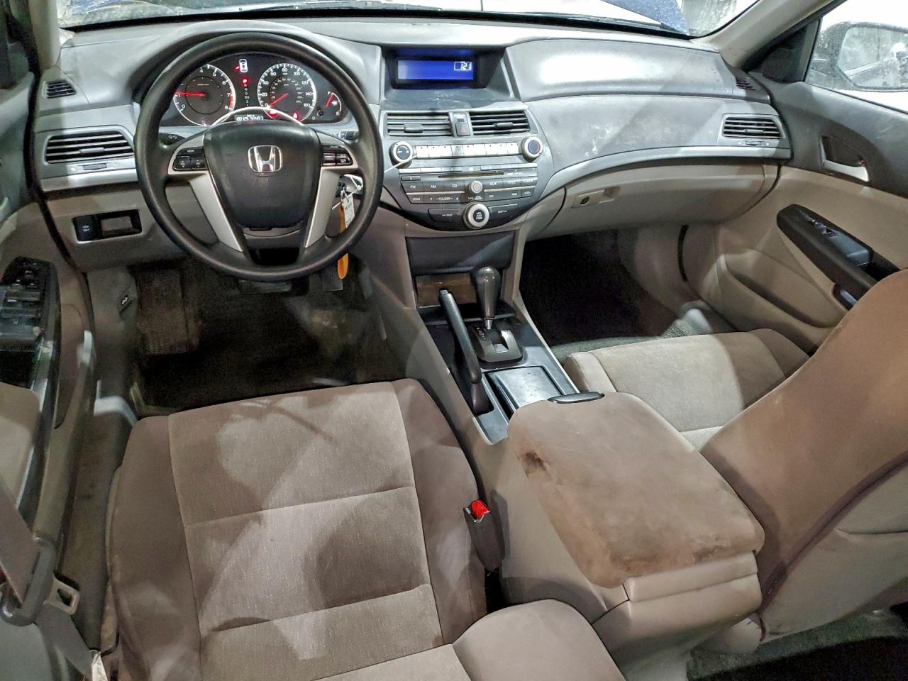 2010 HONDA ACCORD LX photo 8