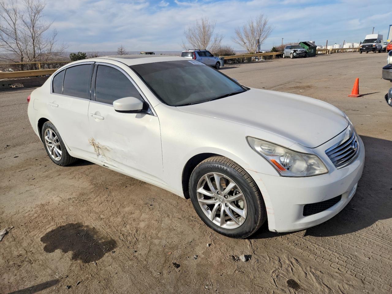 2009 INFINITI G37 photo 4
