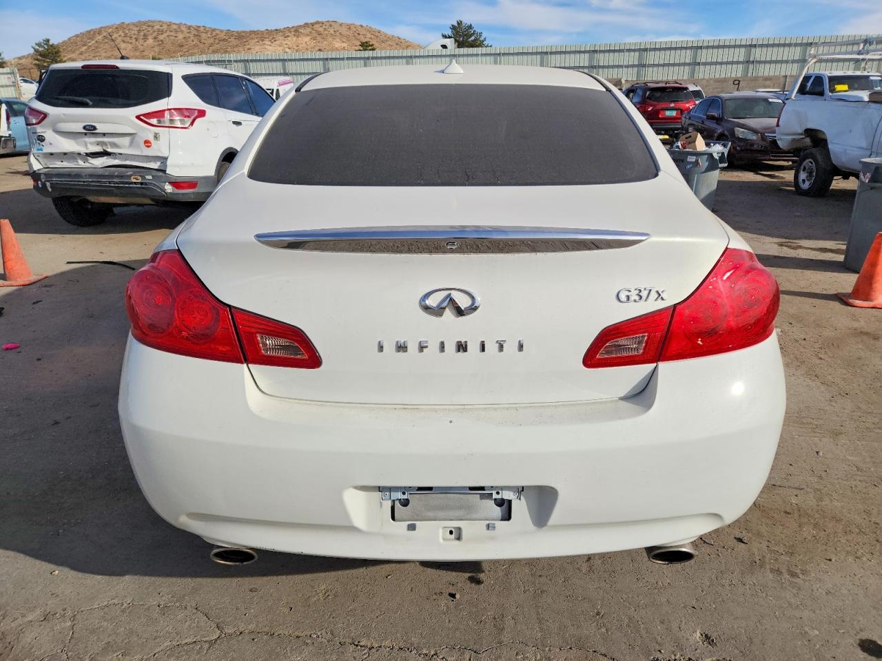 2009 INFINITI G37 photo 6