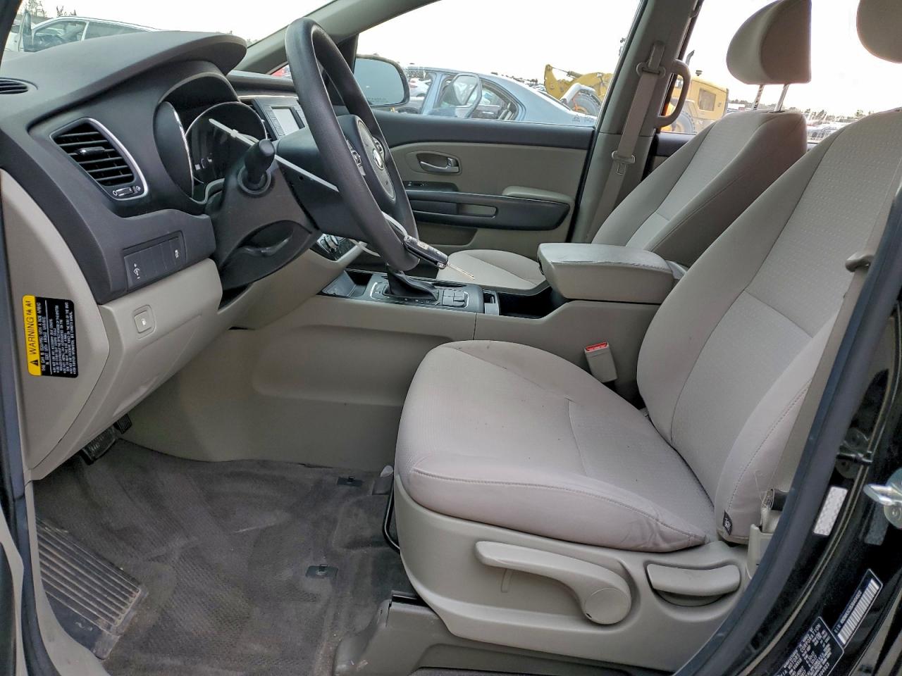 2018 KIA SEDONA L photo 7