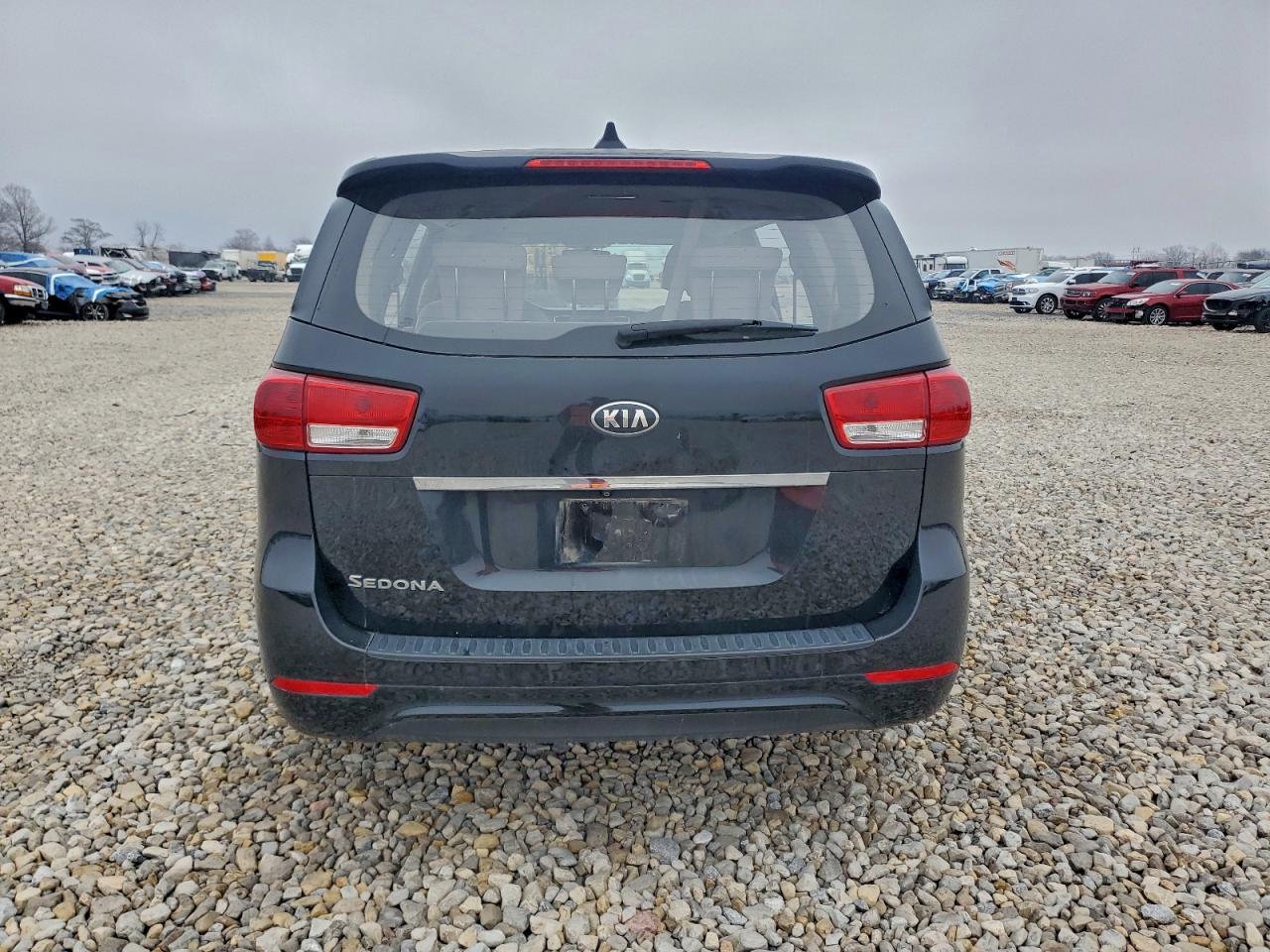 2018 KIA SEDONA L photo 6