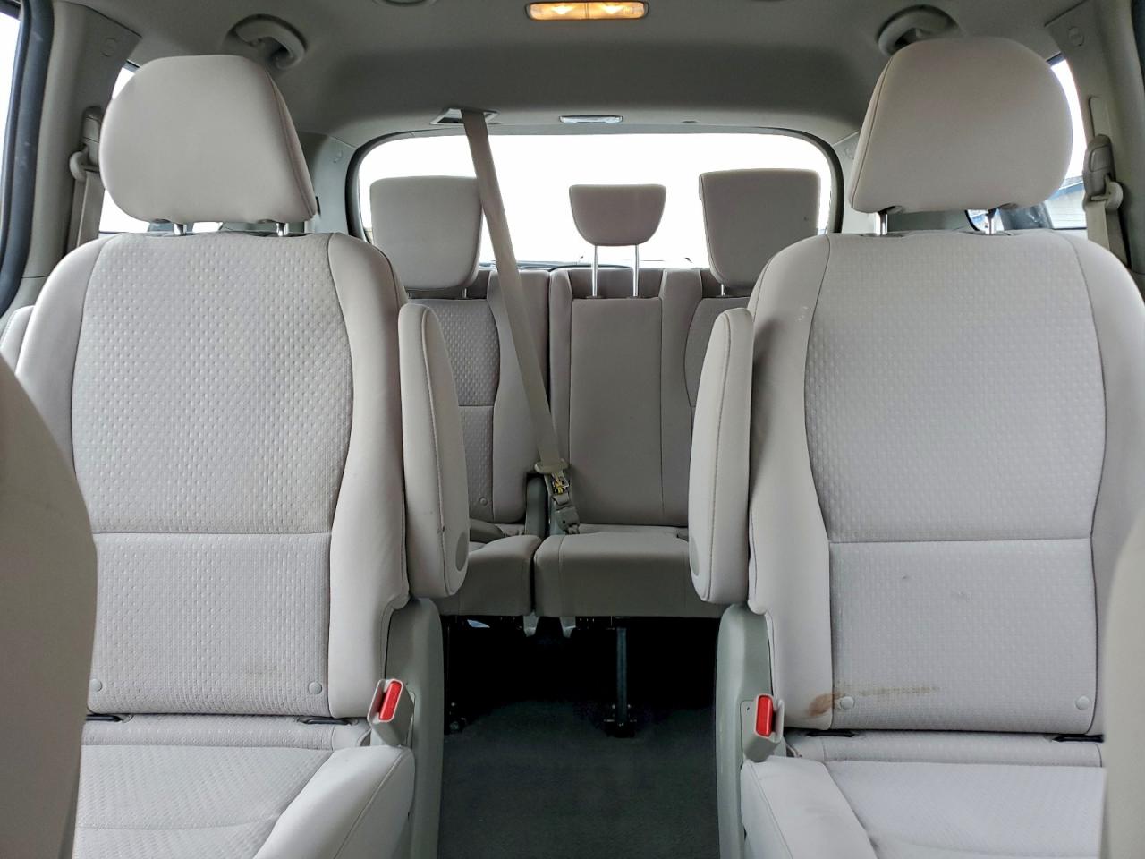 2018 KIA SEDONA L photo 10