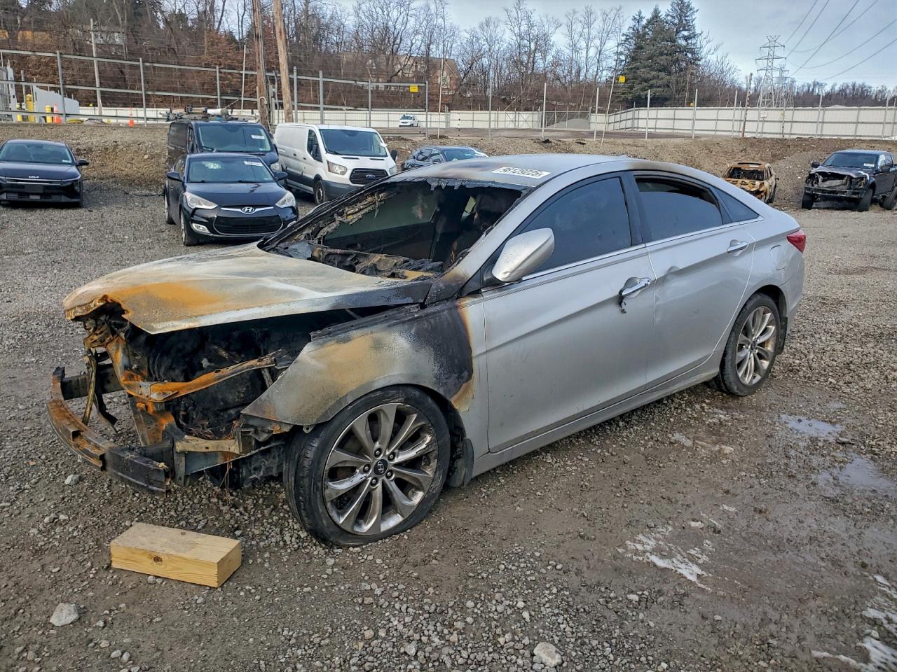 2013 HYUNDAI SONATA
