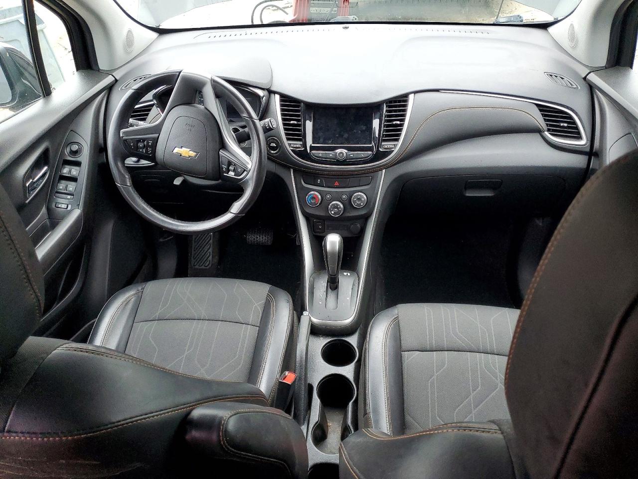 2019 CHEVROLET TRAX 1LT photo 8