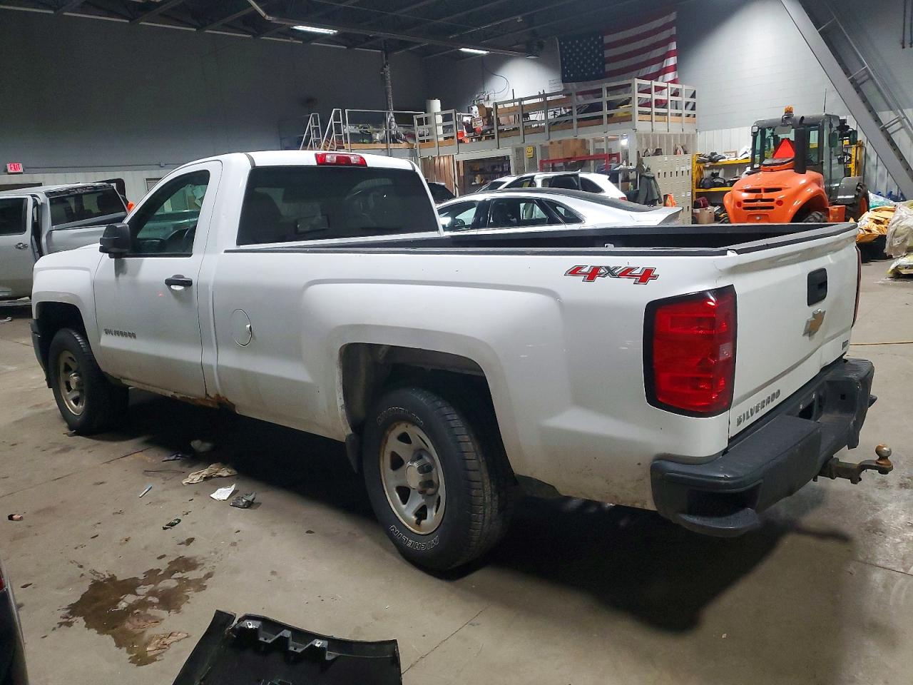2015 CHEVROLET SILVERADO K1500 photo 2