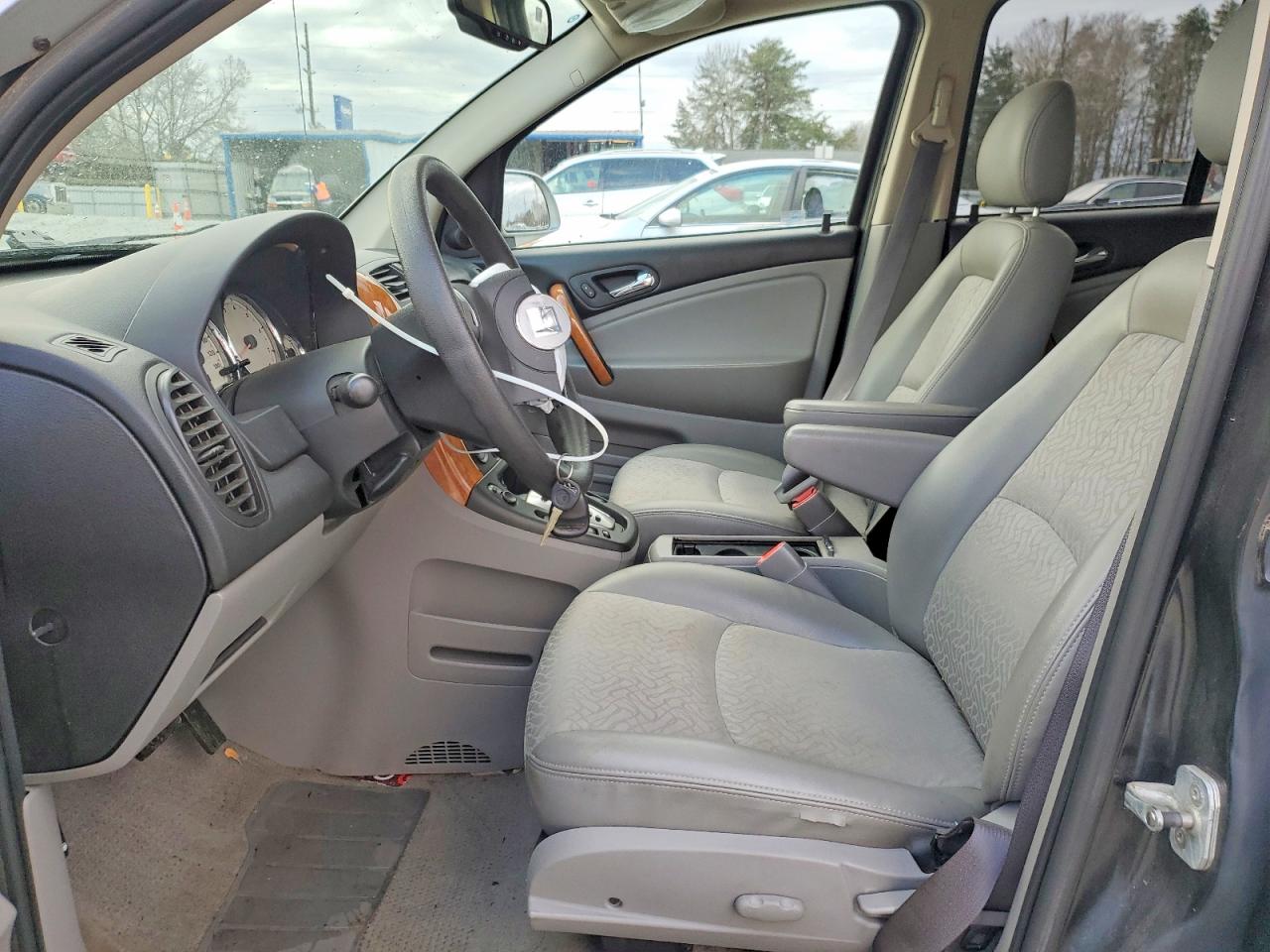 2007 SATURN VUE photo 7
