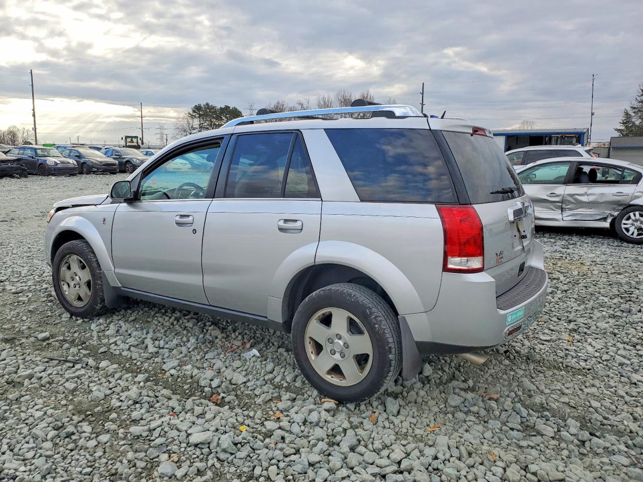 2007 SATURN VUE photo 2