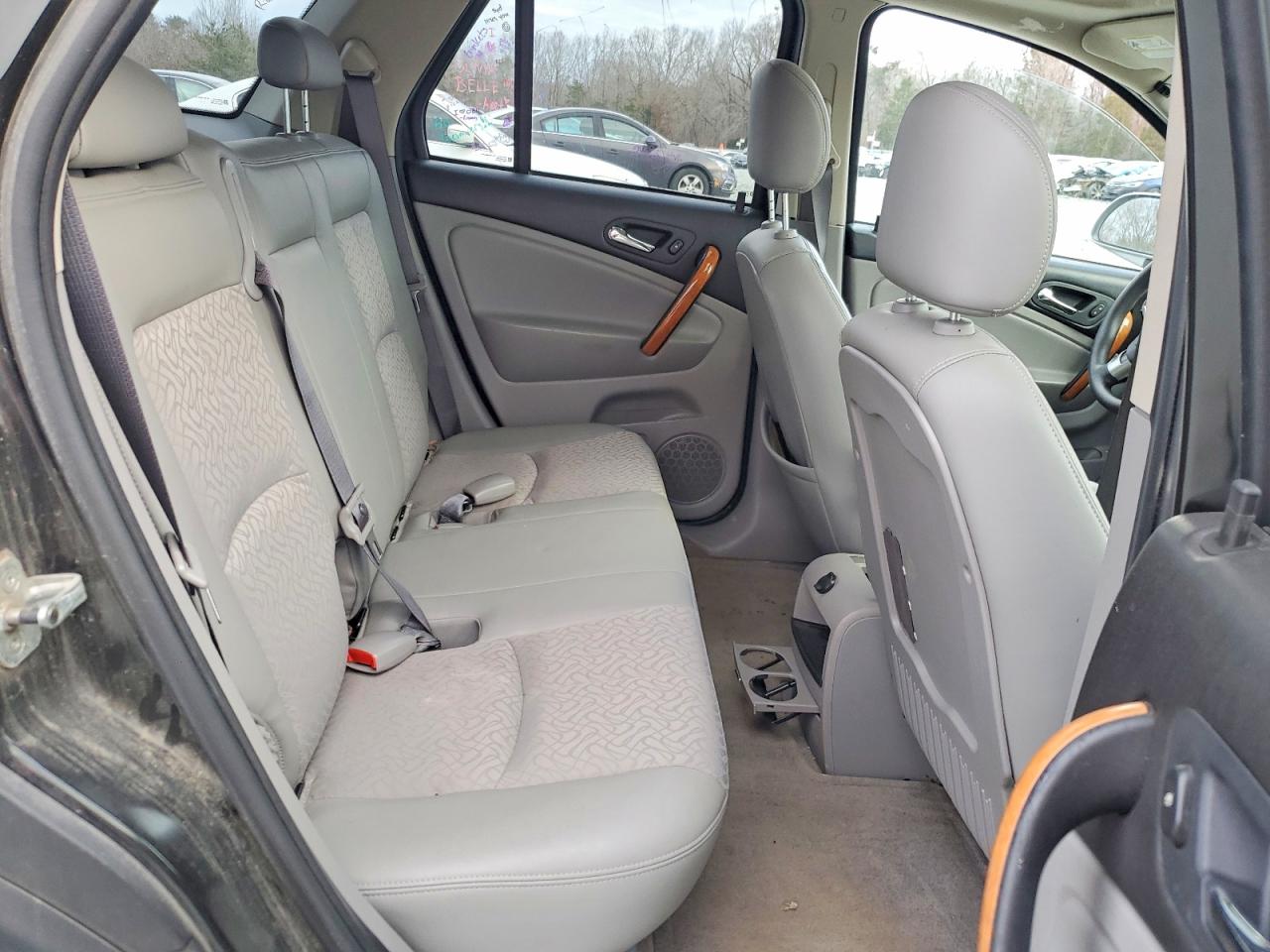 2007 SATURN VUE photo 10