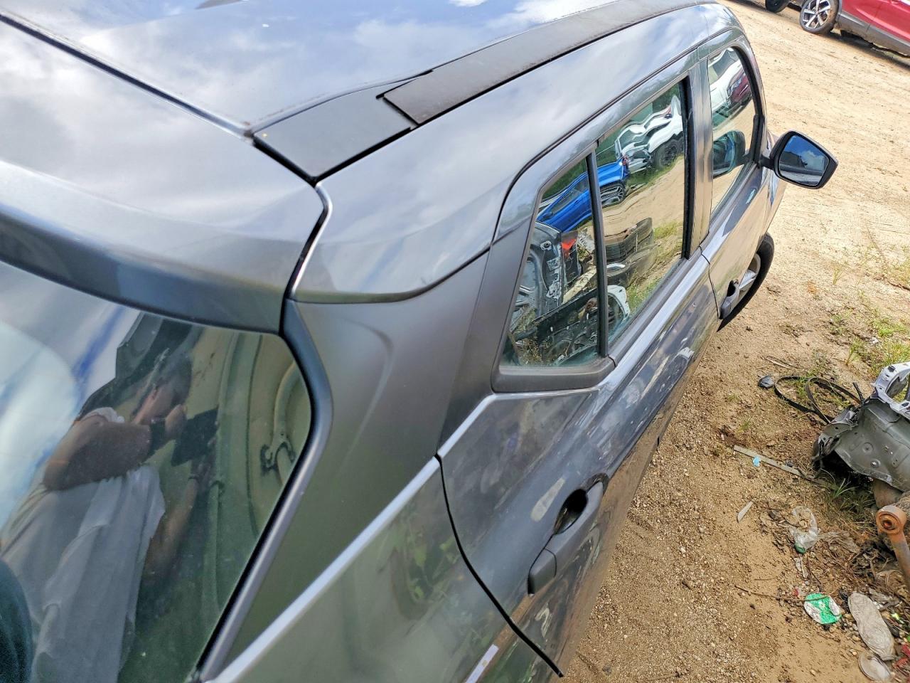 2022 NISSAN KICKS S photo 3