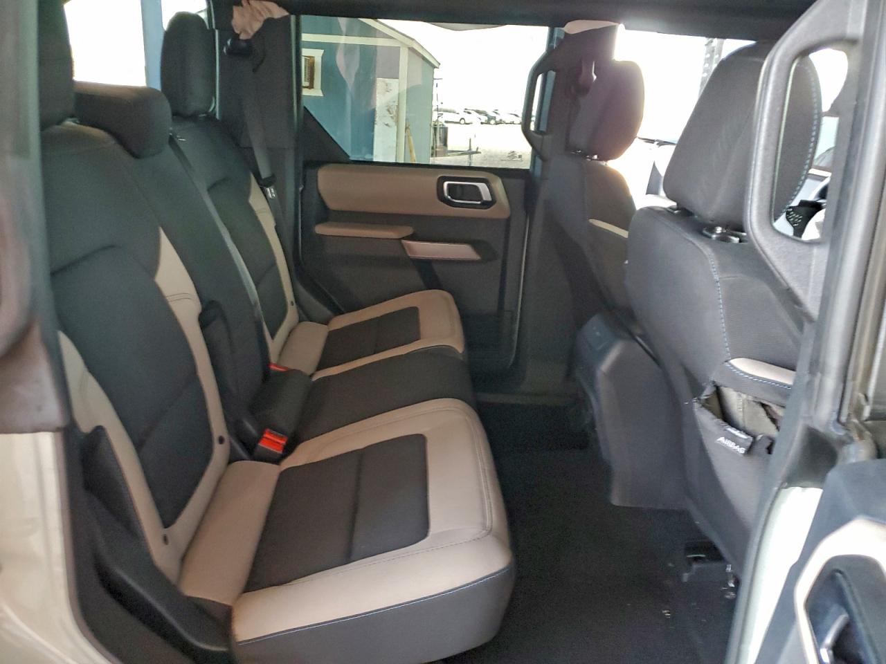 2022 FORD BRONCO BASE photo 11