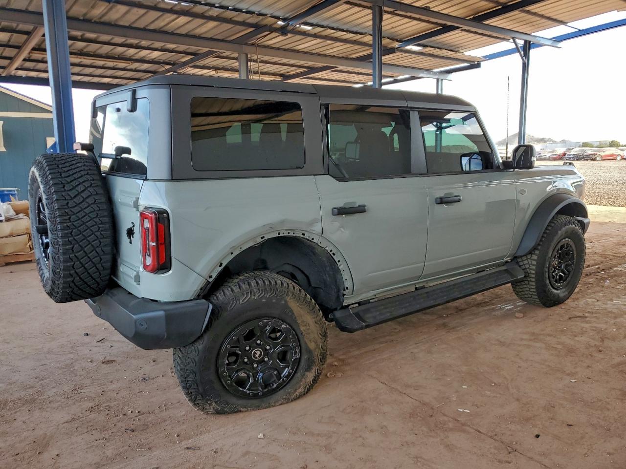 2022 FORD BRONCO BASE photo 3